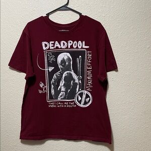 Deadpool Men's Graphic Maroon T-Shirt. Very Good Condition. Size XL.